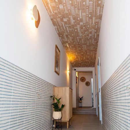 Hostal Tarantelo Conil كونيل ذي لا فرونتيرا المظهر الخارجي الصورة