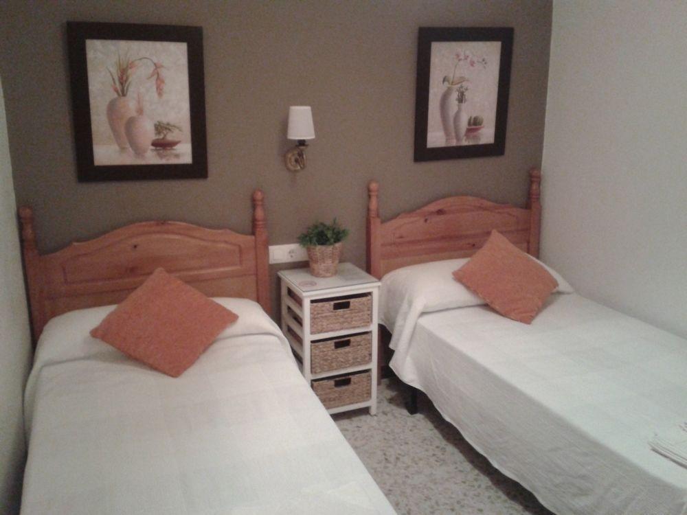 Hostal Tarantelo Conil كونيل ذي لا فرونتيرا المظهر الخارجي الصورة